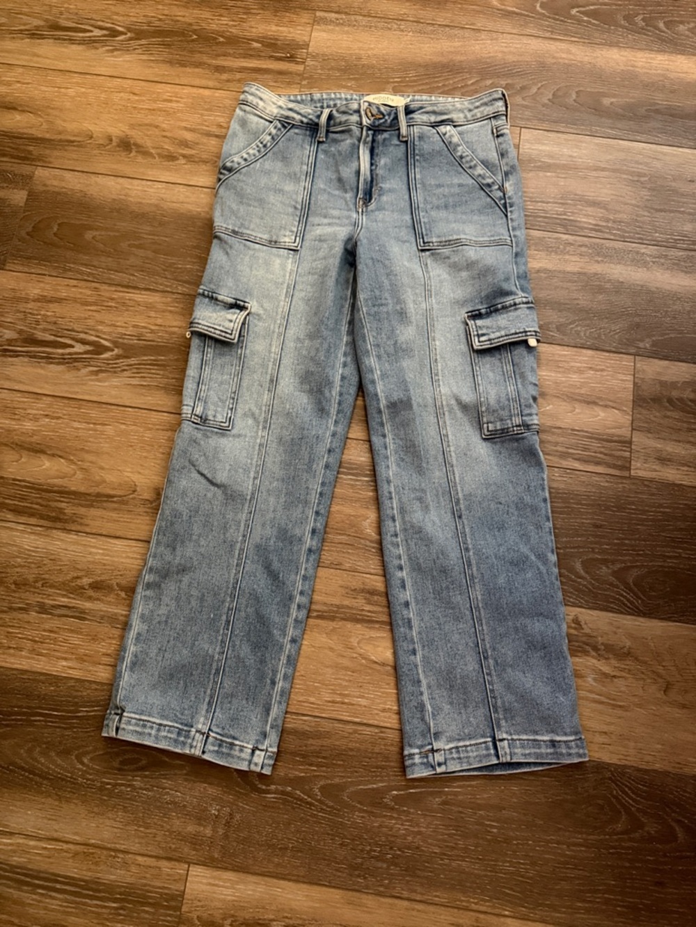 High-Rise Light Blue Wide-Leg Cargo Jeans for Women